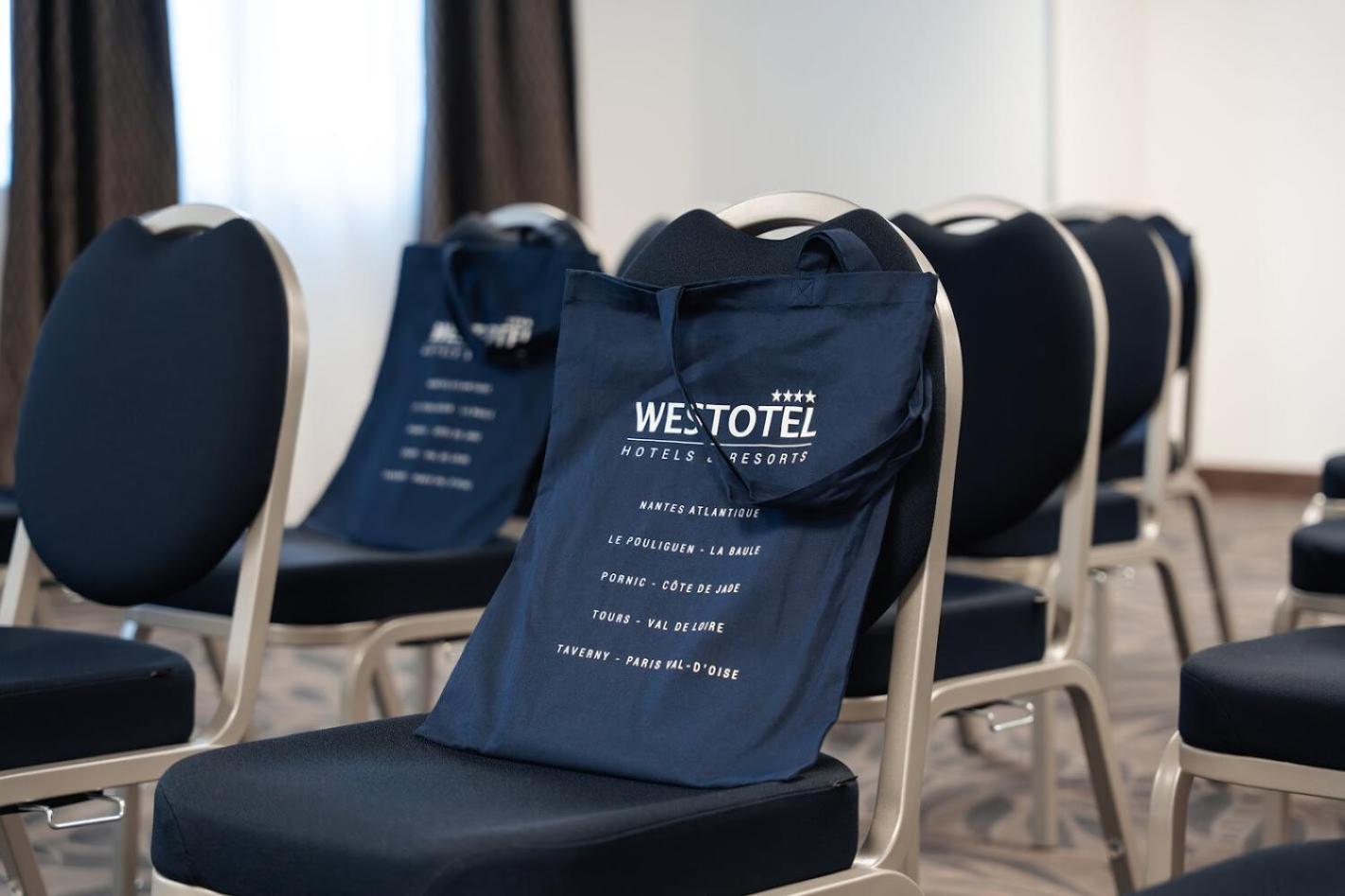 Westotel Taverny - Paris Val-D'Oise Eksteriør bilde